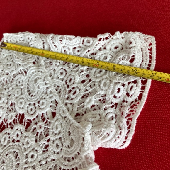 Cotton white crocheted summer shrug - Picture 2 of 6